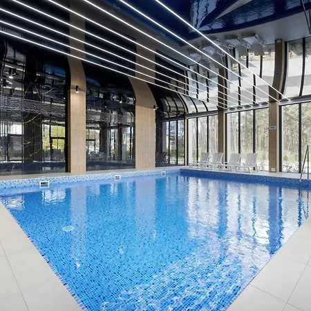 Apartment Prestige Red Z Basenem
