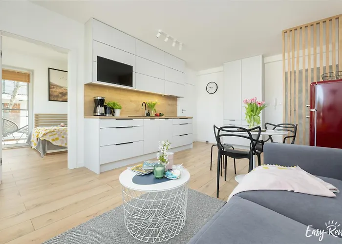 Prestige Red Z Basenem Lejlighed